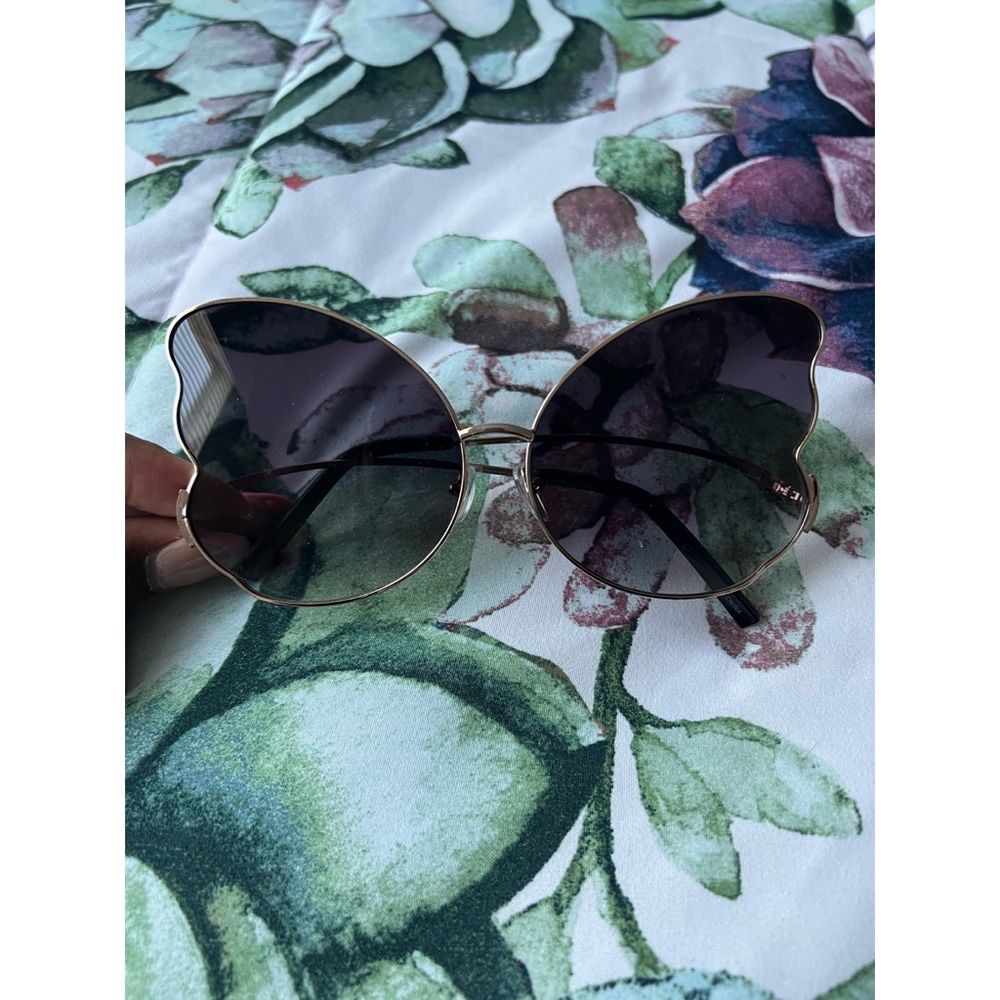 Oversized High Fashion Butterfly Sunglasses